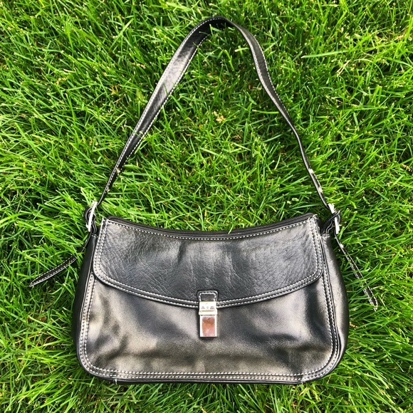 Etienne Aigner Handbags - Black Leather Etienne Aigner Purse
